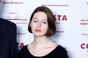 File photo: Author Sally Rooney poses at the 2018 Costa Book Awards in London, January 29, 2019. (Photo: Henry Nicholls/Reuters)
