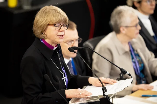 Church Of England Votes In Support Of Palestinian Declaration Accusing 