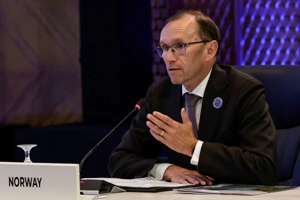 Norway considers up to 3 years in prison for trade with Israeli communities