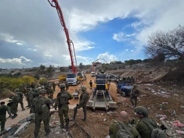 IDF forces investigated and dismantled the Hezbollah terror compound, which extended approximately one kilometer in length, reached approximately two meters in height and was located approximately one and a half kilometers from the border, and did not extend into Israeli territory. Photo: IDF