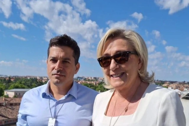 Amichai Chikli, the Israel Minister of Diaspora and Combating Antisemitism, with Marine Le Pen (Photo: Social Media).