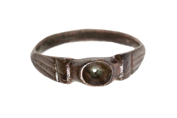 A ring discovered in the Huqoq hiding complex (Photo: Dafna Gazit/IAA).