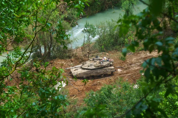 Hezbollah prepared plan to occupy Beirut, fearing new Israeli offensives in southern Lebanon
