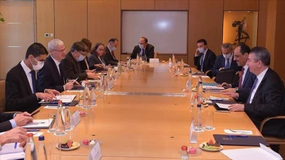 A Turkish delegation headed by Presidential Spokesperson Ibrahim Kalin and Deputy Foreign Minister Sedat Önal meets with Israeli officials in Israel, Feb. 17, in preparation of Israeli President Isaac Herzog's visit to Turkey (Photo: Office of Israeli President)