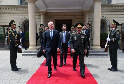 Defense Minister Yoav Gallant meets with Azerbaijani Defense Minister Col.-Gen. Zakir Hasanov, July 13, 2023 (Photo: Ariel Hermoni/IMoD)