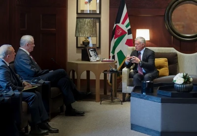 Jordanian King Abdullah II reaffirms the need to respect the right of Muslims to worship at Al Aqsa Mosque/Al Haram Al Sharif, especially during the holy month of Ramadan, during a meeting with Israeli Defense Minister Benny Gantz, Mar. 29, 2022 (Photo: Royal Hashemite Court)