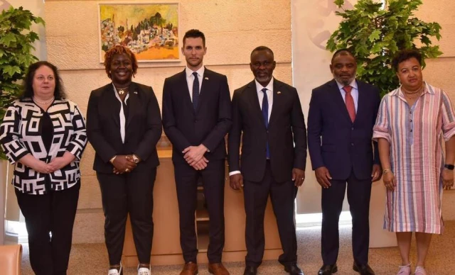 Israeli Deputy Foreign Minister Idan Roll with the Liberian delegation, June 8, 2022 (Photo: Idan Edery,/Israel Ministry of Foreign Affairs)