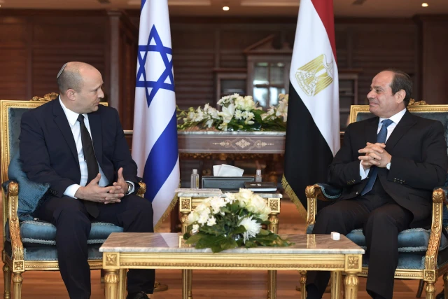 Israeli Prime Minister Naftali Bennett meets with Egyptian President Abdel Fattah el-Sissi in Sharm El-Sheikh, Sept. 13, 2021 (Photo: Koby Gideon/GPO)