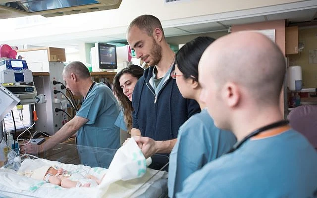 Illustrative - Students from the Medical School for International Health (MSIH) Class of 2019 at Soroka Medical Center (Photo: MSIH)