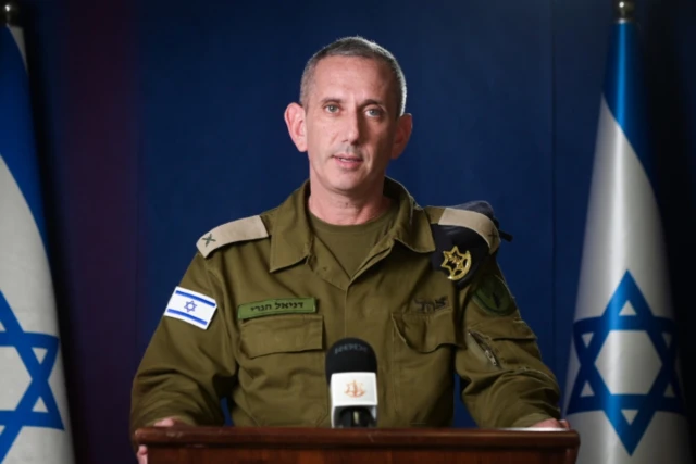 IDF Spokesperson Daniel Hagari gives a statement to the media in Tel Aviv on October 16, 2023 (Photo: Avshalom Sassoni/Flash90).
