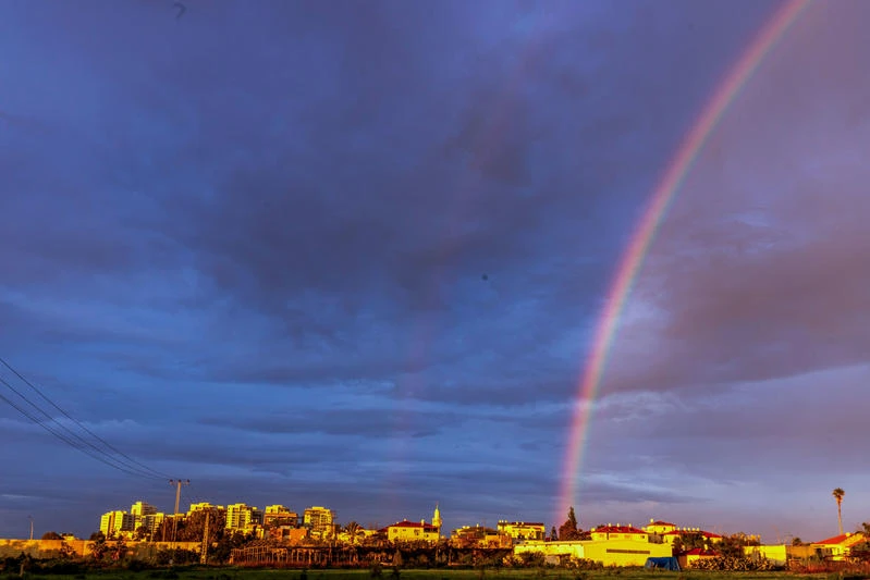 A rainbow as it seen from Moshav Yashresh, January 29, 2024. Photo by Yossi Aloni/Flash90