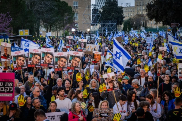 Thousands of Israelis take part in a rally marking six month since the Hamas October 7 massacre, outside the Israeli parliament in Jerusalem, April 7, 2024 (Photo: Yonatan Sindel/Flash90).