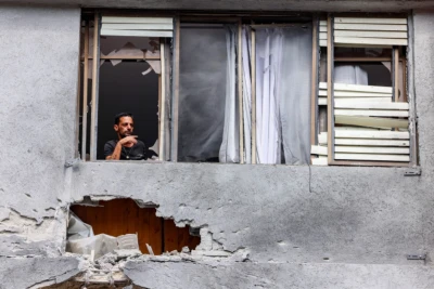 The site where a rocket fired from Lebanon into Northern Israel hit the northern Israeli city of Kiryat Shmona, May 5, 2024 (Photo: David Cohen/Flash90).