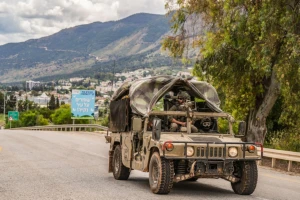 Israeli soldiers patrol near the Israeli border with Lebanon, May 6, 2024 (Photo: Ayal Margolin/Flash90).