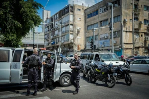 Police at the scene of a violent confrontation in south Tel Aviv, August 24, 2024. Photo by Erik Marmor/Flash90