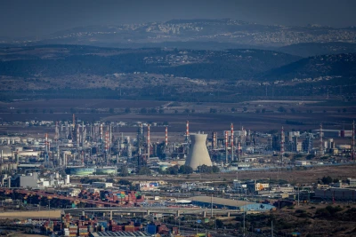 View of the Industrial Zone in the northern Israeli city of Haifa, November 17, 2024. Photo by Yonatan Sindel/Flash90