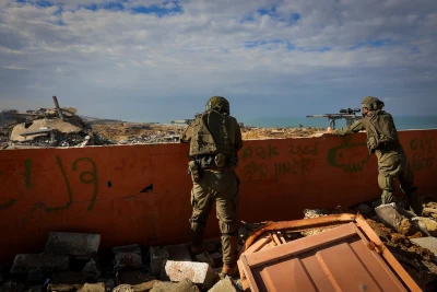 Israeli soldiers operating in Beit Lahia, in the northern Gaza Strip, on November 28, 2024. Photo by Oren Cohen/Flash90
