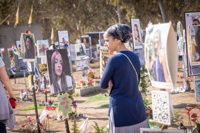 Israelis visit the site of the Nova music festival massacre in southern Israel. January 29, 2025. Photo by Miriam Alster/Flash90
