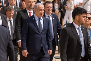 Israeli prime minister Benjamin Netanyahu attends a ceremony held at the Yad Vashem Holocaust Memorial Museum in Jerusalem, as Israel marks annual Holocaust Remembrance Day. April 24, 2025. (Photo by Shalev Shalom/POOL  via Flesh90)