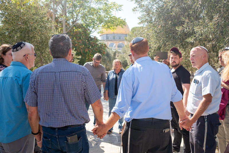 Former Israeli MK Yehuda Glick tours the Temple Mount in Jerusalem's Old City, in memory of Charlie Kirk who was assassinated last week. September 17, 2025. Photo by Dor Pazuelo/FLASH90