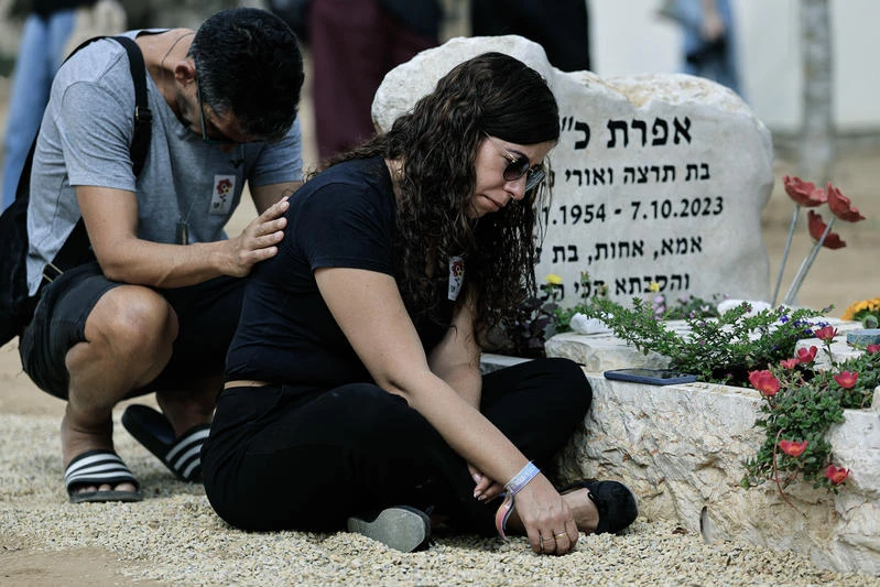 The community of Kibbutz Nir Oz, where 65 kibbutz members were murdered or taken captive by Hamas in the October 7 massacre hold a memorial service at the cemetery of the kibbutz on the two-year anniversary of October 7th. October 06, 2025. Photo by Tsafrir Abayov/FLASH90