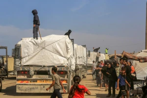Humanitarian Aid entering Gaza through the Israeli Kerem Shalom Crossing, in Khan Yunis, in the southern Gaza Strip, November 2, 2025. Photo by Abed Rahim Khatib/Flash90