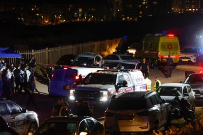 Rescue and police forces search for Military Advocate General Maj. Gen. Yifat Tomer-Yerushalmi at Hof HaTzuk beach in Tel Aviv, November 2, 2025. Photo by Tal Gal/Flash90