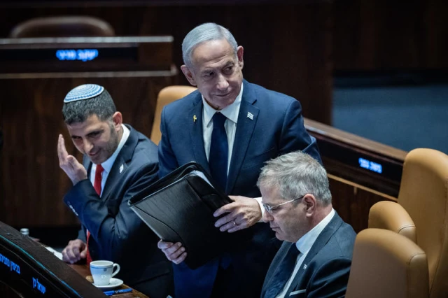 Israeli Prime Minister Benjamin Netanyahu, Ministers and MK's attend a 40 signatures debate, at the plenum hall of the Knesset, the Israeli parliament in Jerusalem, on November 10, 2025. Photo by Yonatan Sindel/Flash90