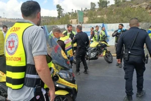 Paramedics of Magen David Adom at the scene of a shooting attack at Ramot Junction near Jerusalem, September 8, 2025 (Photo by Magen David Adom).