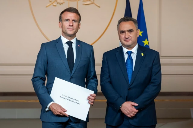 Ambassador Joshua Zarka, Israel's Ambassador to France and France President Emmanuel Macron, Sep 18, 2024. Photo: Israel X