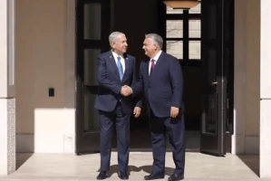 Hungarian Prime Minister Viktor Orbán welcomes Israeli Prime Minister Benjamin Netanyahu in Budapest on April 3, 2025. Photo: Screenshot from a video shared on Orbán’s X account.