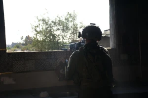Illustrative Image: IDF Soldier in the Gaza Strip, Next to Netzarim Corridor. Photo: IDF