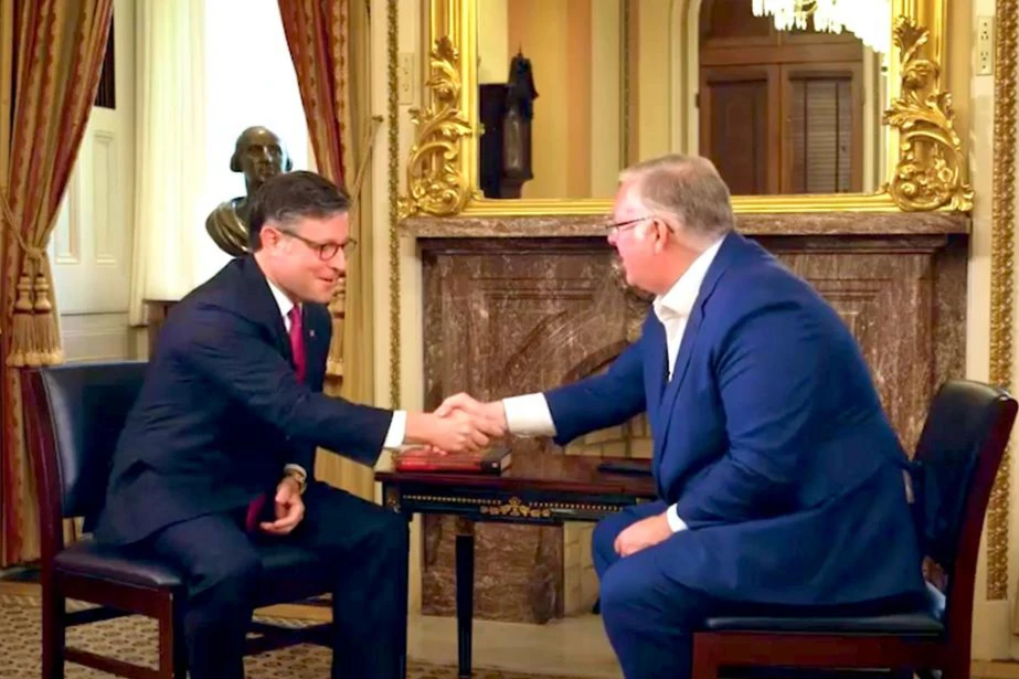 Joel C. Rosenberg, Editor-in-Chief of All Israel News, meets with U.S. Speaker of the House Mike Johnson during an interview for TBN in Washington, July 2025. (Photo: Courtesy)