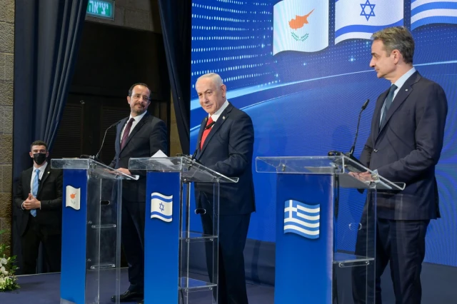 Benjamin Netanyahu, Prime Minister of the State of Israel, Kyriakos
Mitsotakis, Prime Minister of the Hellenic Republic, and Nikos Christodoulides,
President of the Republic of Cyprus, meeting in a summit in Jerusalem on Dec. 22, 2025. Photo: Ma'ayan Toaf / GPO