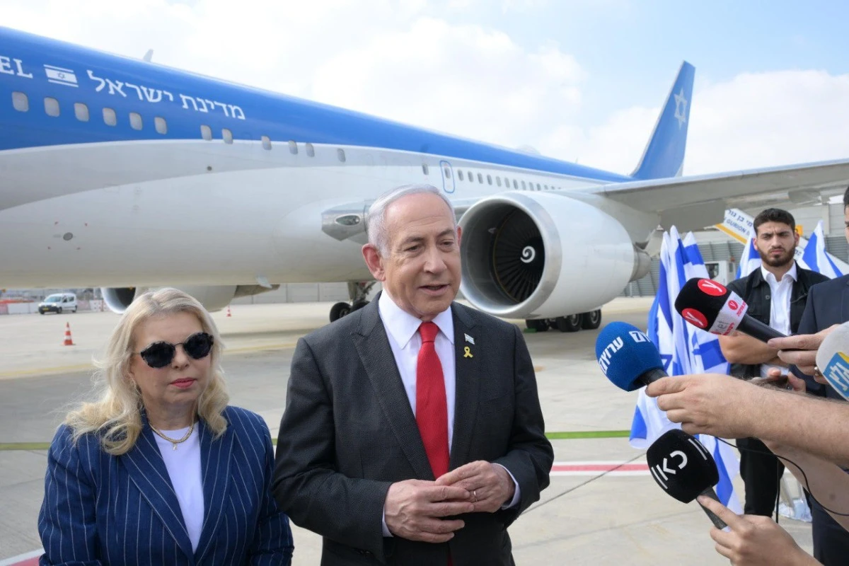 Israeli Prime Minister Benjamin Netanyahu and his wife Sarah Netanyahu, before their flight to the USA, on Monday, July 22, 2024 (Photo: Amos Ben-Gershom / GPO).