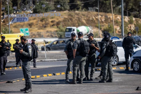 Police arrest 10 individuals after settler attacks on journalist, diplomats over the weekend
