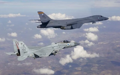 An Israeli F-15 fighter jet escorts an American B-1b heavy bomber through Israeli airspace, on October 30, 2021. (Israel Defense Forces)