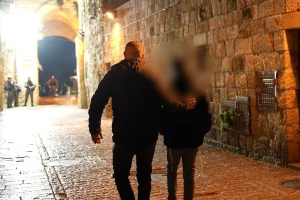Police arrest a suspect for spitting toward a church in Jerusalem's Old City, February 27, 2025. Photo: Israel Police.