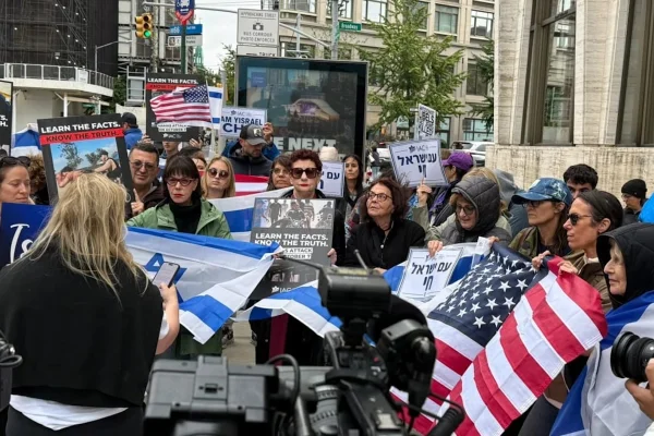 Israelis, Jewish Americans protest screening of NAZA film in New York City