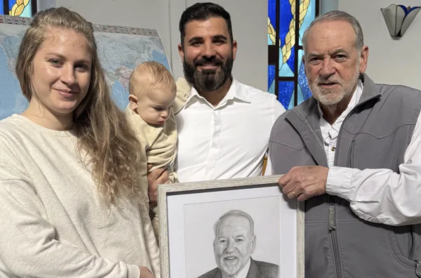 Breakthrough: Iranian believer granted Israeli residency after Huckabee appeals to Netanyahu