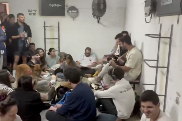 As Israelis make music under fire, research shows singing is an effective antidote to stress