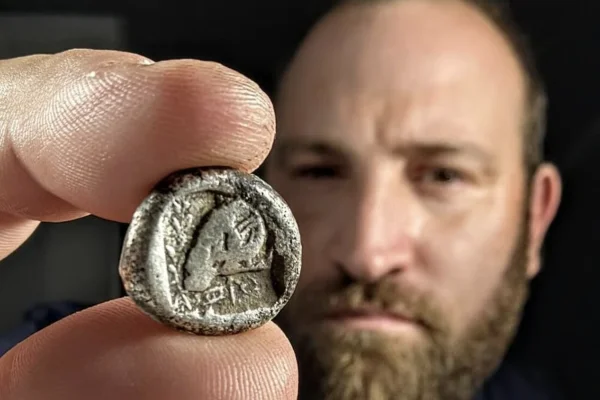 Rare 2,500-year-old coin found on Israeli beach reveals ancient Cyprus trade links