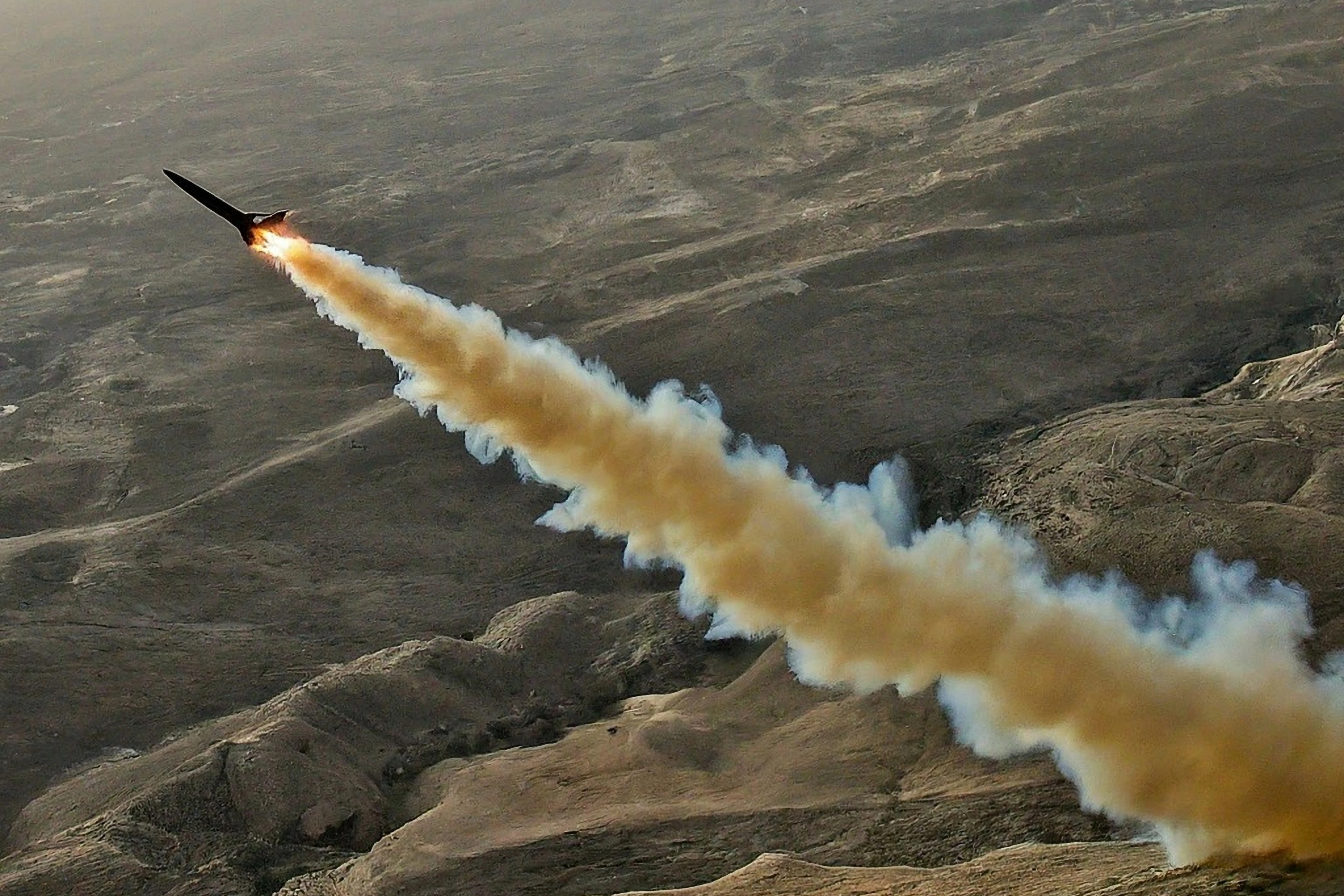 Missile launched by the Houthis in Yemen en route to Israel. (Photo: Shutterstock)