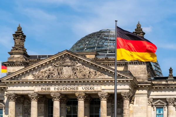 German intel chief raises alarm: Muslim Brotherhood tries to influence German politicians with Islamist ideology