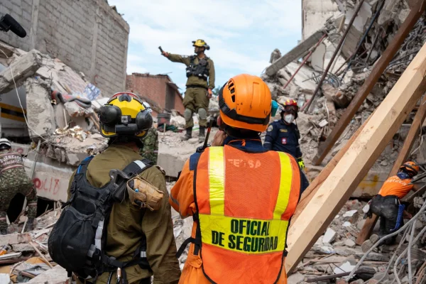 Israeli teams join efforts on the ground in Colombia to help with earthquake recovery