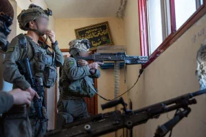 IDF soldiers fighting in Khan Younis, February 21 2024 (Photo: IDF)