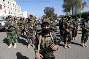 Houthi militants participate in a parade for attendees of Houthi military training as part of a mobilization campaign, in Sanaa, Yemen, on December 18, 2024. Photo: REUTERS/Khaled Abdullah.
