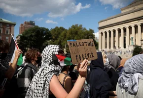 A pro-Palestinian demonstration at Columbia University on the first anniversary of Hamas' October 7 attack, amid the ongoing Israel-Hamas war, in New York City, U.S., October 7, 2024. REUTERS/Mike Segar/File Photo.