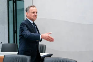 Dutch Foreign Minister Caspar Veldkamp during a Commission Debate on the current situation in Gaza at the Dutch House of Representatives, The Hague, Netherlands, August 7, 2025. (Photo: John Beckmann via Reuters.)