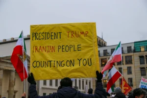 Iranian diaspora rally at Pariser Platz in front of Brandenburg Gate and US Embassy. Exiled Iranians protest against the Islamic regime in Iran and appeal to Donald Trump for democracy, human rights, regime change, international support, Berlin, Germany, January 12, 2026. Photo: IMAGO/STEINSIEK.CH via Reuters